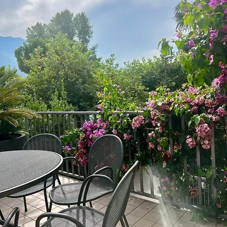 Villa Phoenix - Lake Apartments Riva del Garda Exterior foto