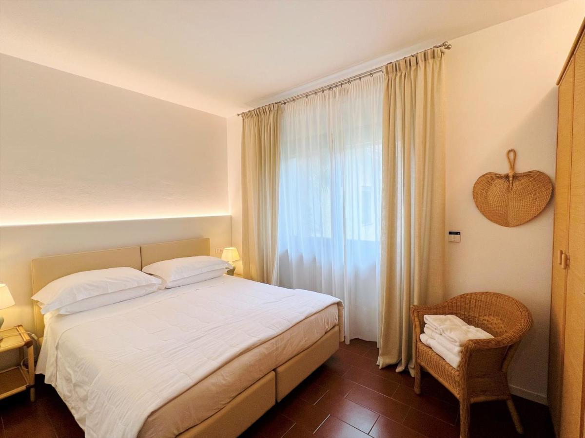 Phoenix - Lake Aparthotel 2*